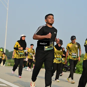 Runner Photo 6223717