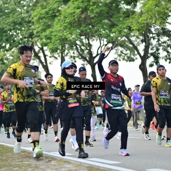 Runner Photo 6223734