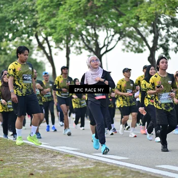 Runner Photo 6223756
