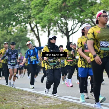 Runner Photo 6223779