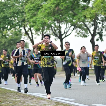 Runner Photo 6223831