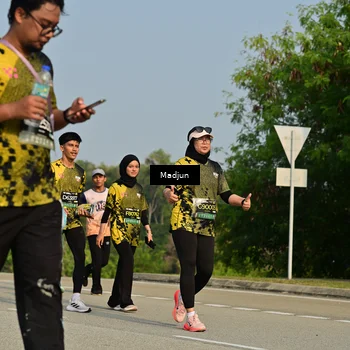 Runner Photo 6223907