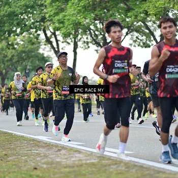 Runner Photo 6223912