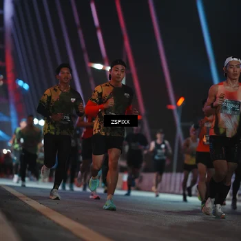 Runner Photo 6223964