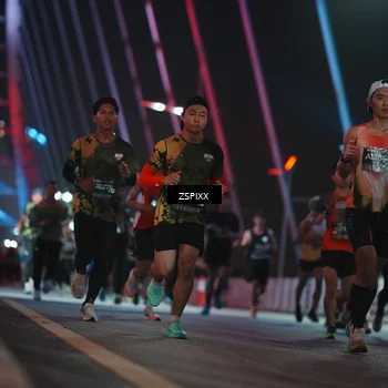 Runner Photo 6224058