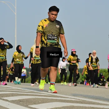 Runner Photo 6224100