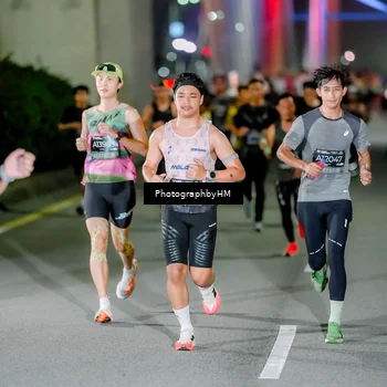 Runner Photo 6224105
