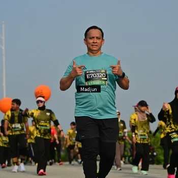 Runner Photo 6224258