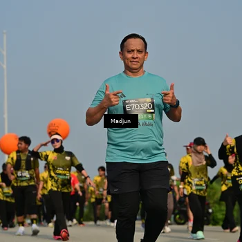 Runner Photo 6224268
