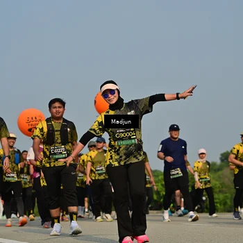 Runner Photo 6224311