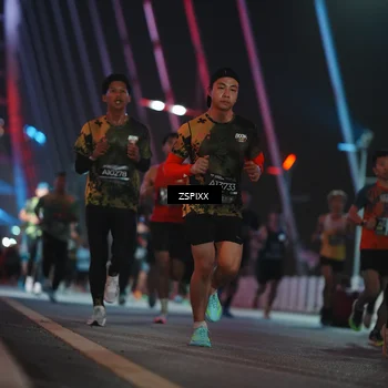 Runner Photo 6224334