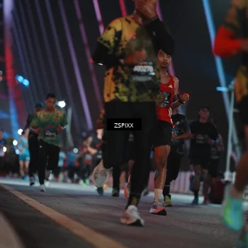 Runner Photo 6224570