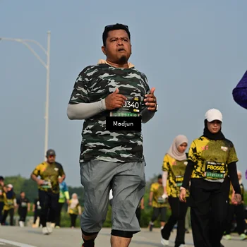 Runner Photo 6224698