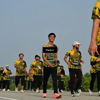 Runner Photo 6225007