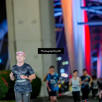 Runner Photo 6225044