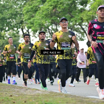 Runner Photo 6225390