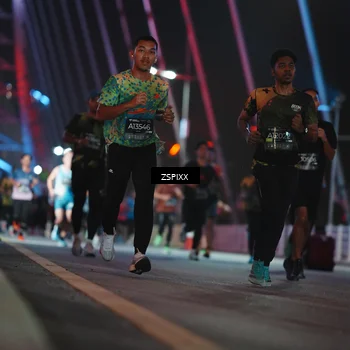 Runner Photo 6225443