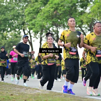 Runner Photo 6225453
