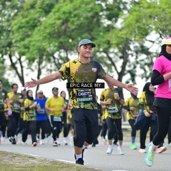 Runner Photo 6225513