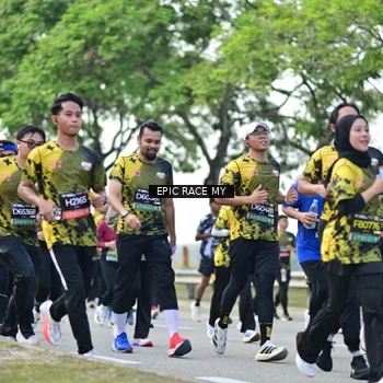 Runner Photo 6225587