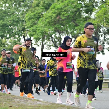 Runner Photo 6225645