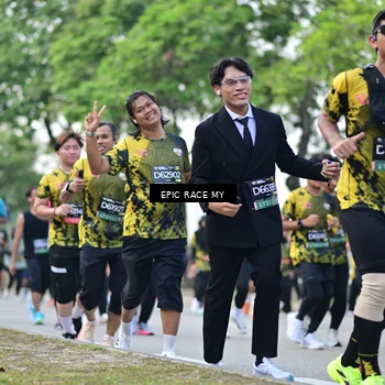 Runner Photo 6225755