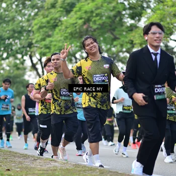 Runner Photo 6225763