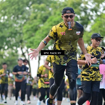 Runner Photo 6225857