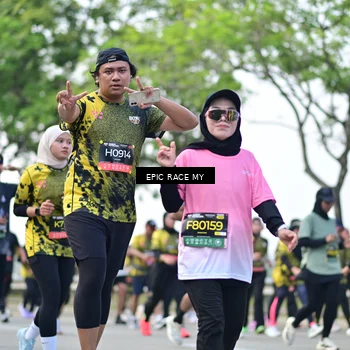 Runner Photo 6225863