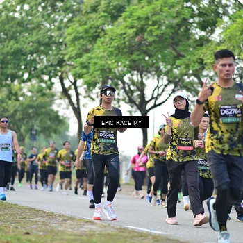 Runner Photo 6225892