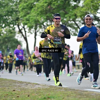 Runner Photo 6226002