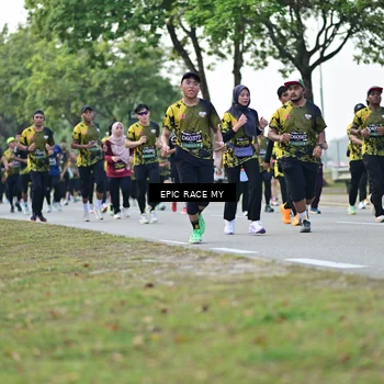 Runner Photo 6226107
