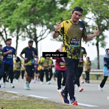 Runner Photo 6226128