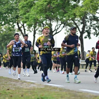 Runner Photo 6226147