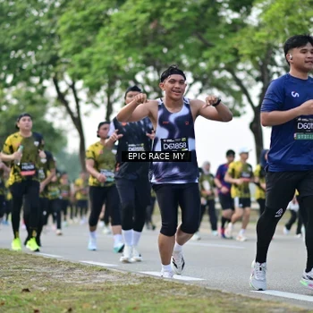 Runner Photo 6226162