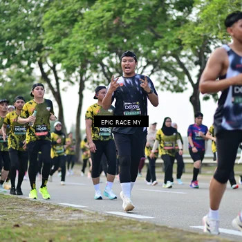 Runner Photo 6226186