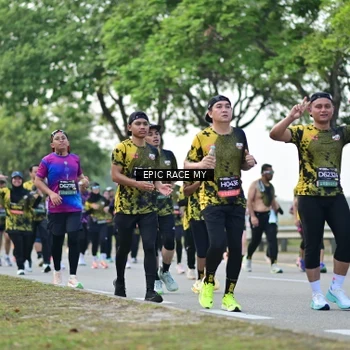Runner Photo 6226214