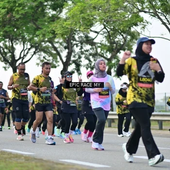 Runner Photo 6226287