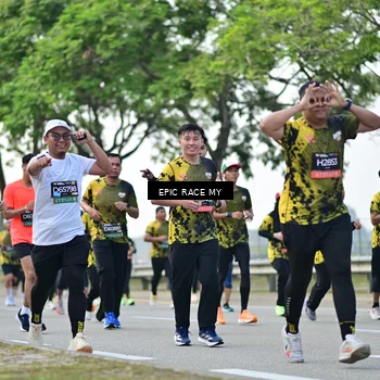 Runner Photo 6226348