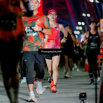 Runner Photo 6226388