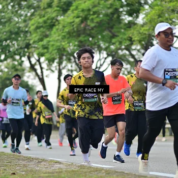 Runner Photo 6226395