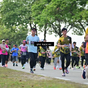 Runner Photo 6226396