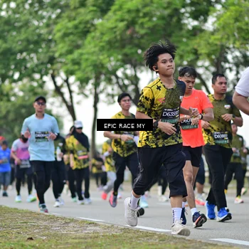 Runner Photo 6226397