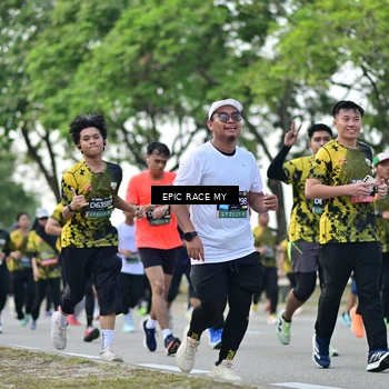 Runner Photo 6226406