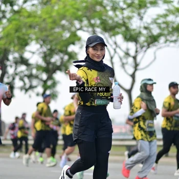 Runner Photo 6226449