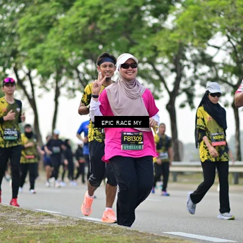 Runner Photo 6226469
