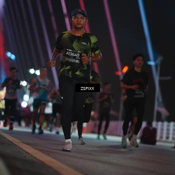 Runner Photo 6226536