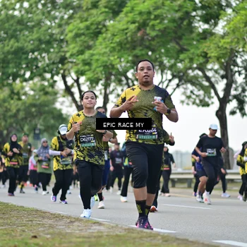 Runner Photo 6226545