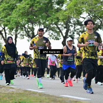 Runner Photo 6226575