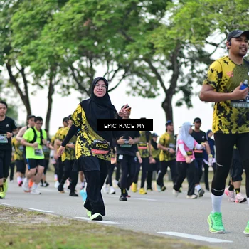 Runner Photo 6226644